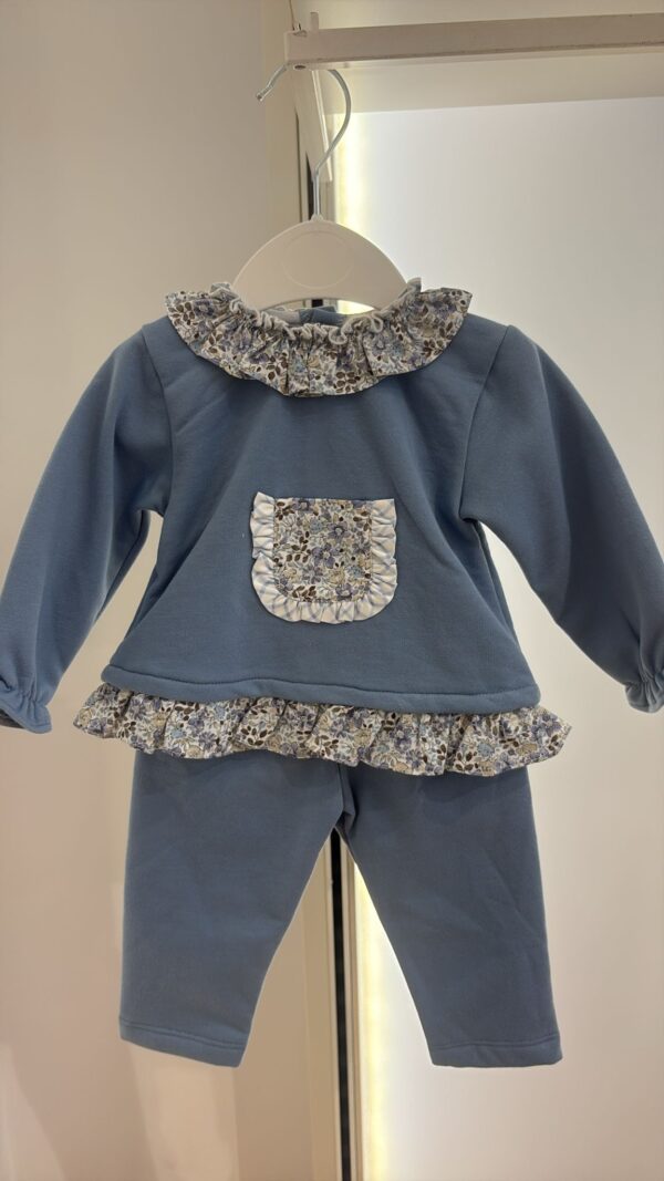 Chandal Florecitas Azules