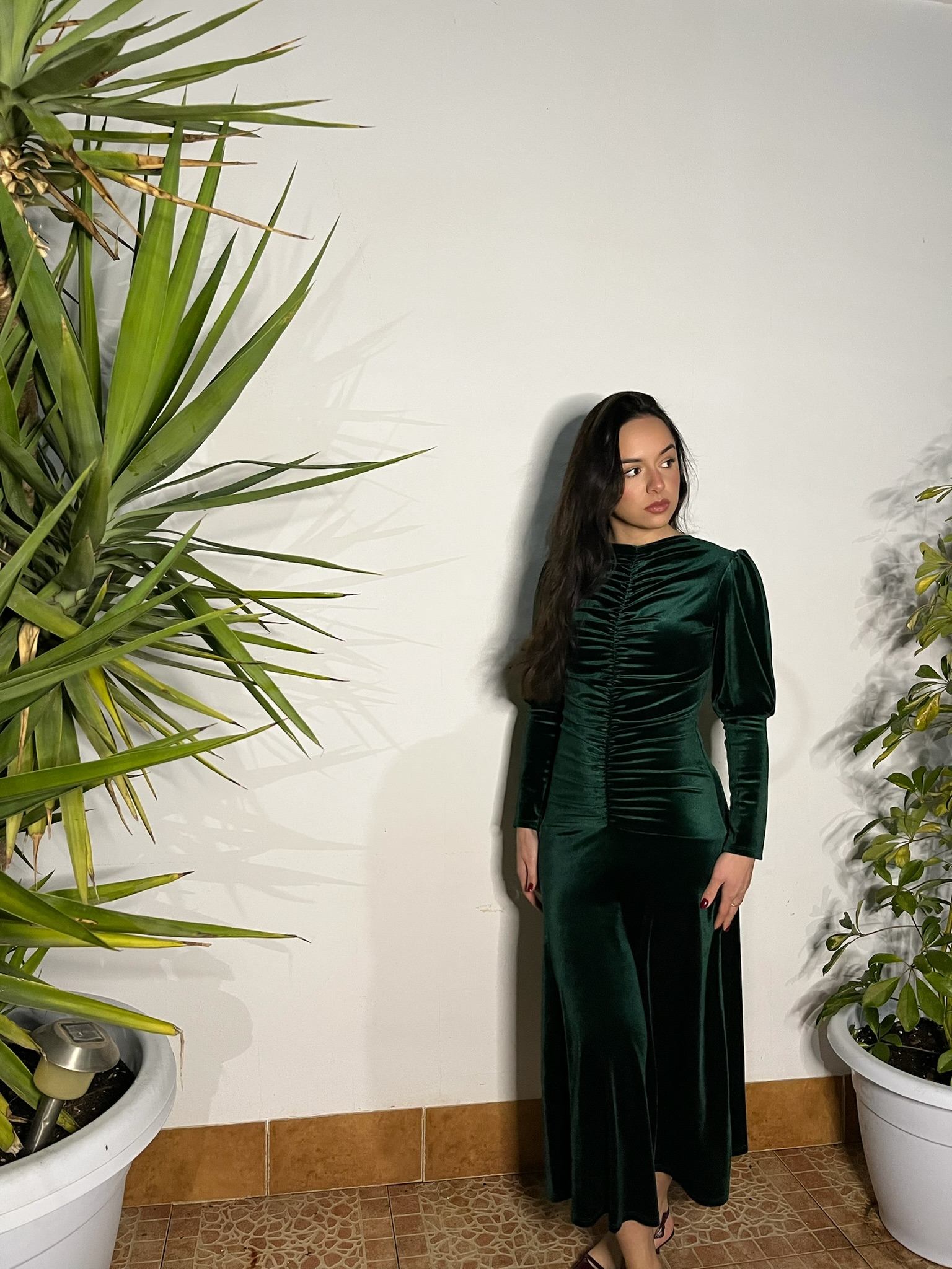 VESTIDO VELVET NEGRO - Imagen 5